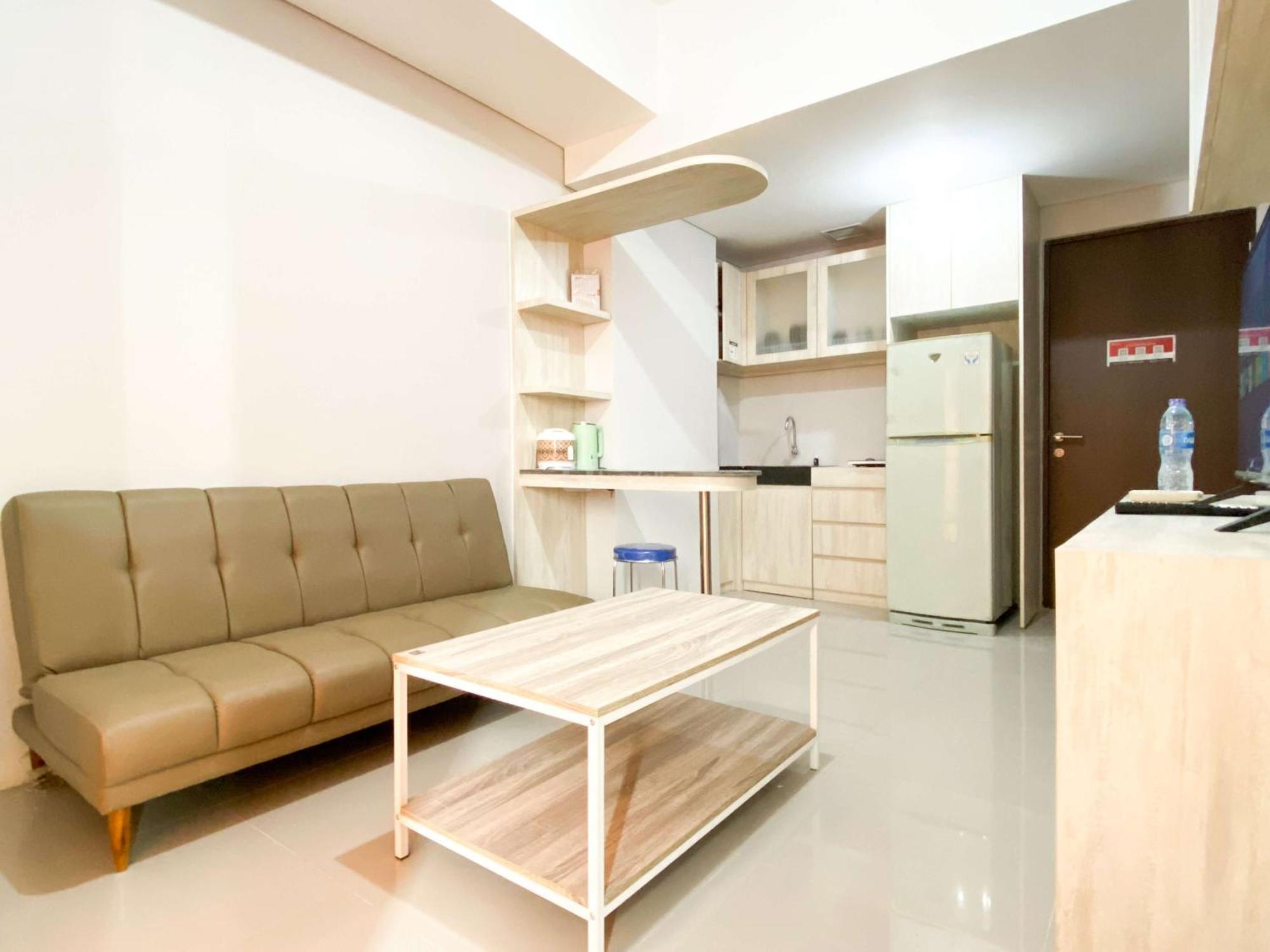 Comfort 2br At Transpark Juanda Timur By Travelio Apartemen *